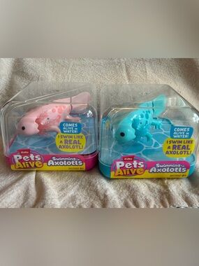 NIB~ SET OF 2 ~ Pets Alive Swimming Axolotl Toy